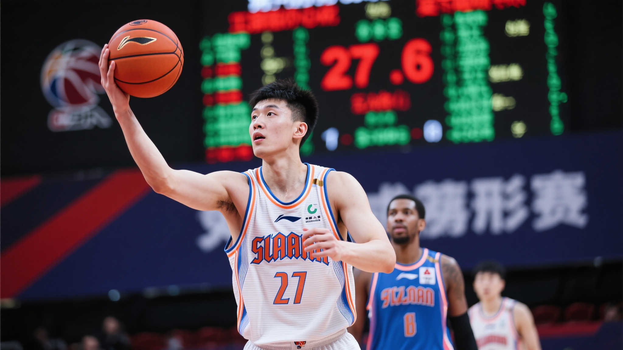 邹阳转会费8000万引发北控犹豫,四川队售出顶级得分手 作为CBA赛场上炙手可热的顶级球员之一,邹阳近年来